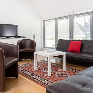 https://duschel-apartments-city-center.vienna-besthotels.com